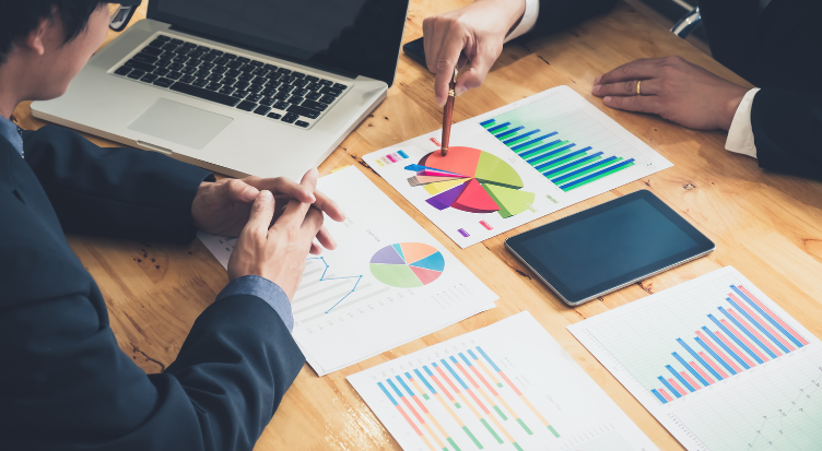 financial consultant
